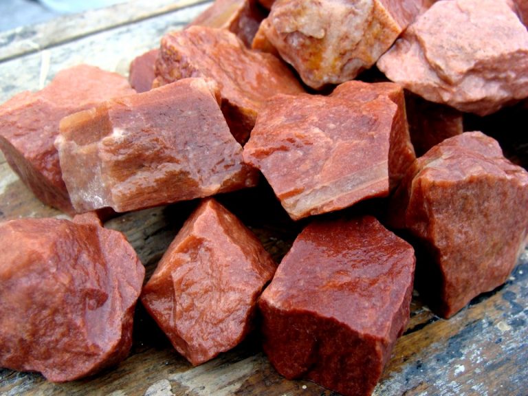 Facts About Peach Aventurine: Meanings, Properties, and Benefits